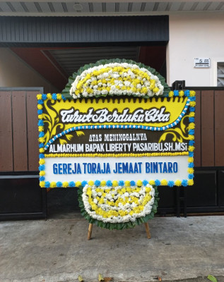 Papan Bunga Duka di Maphar